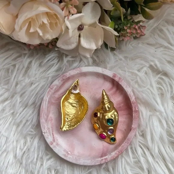 Zara Gold Colorful Shell Earrings - Picture 9 of 17
